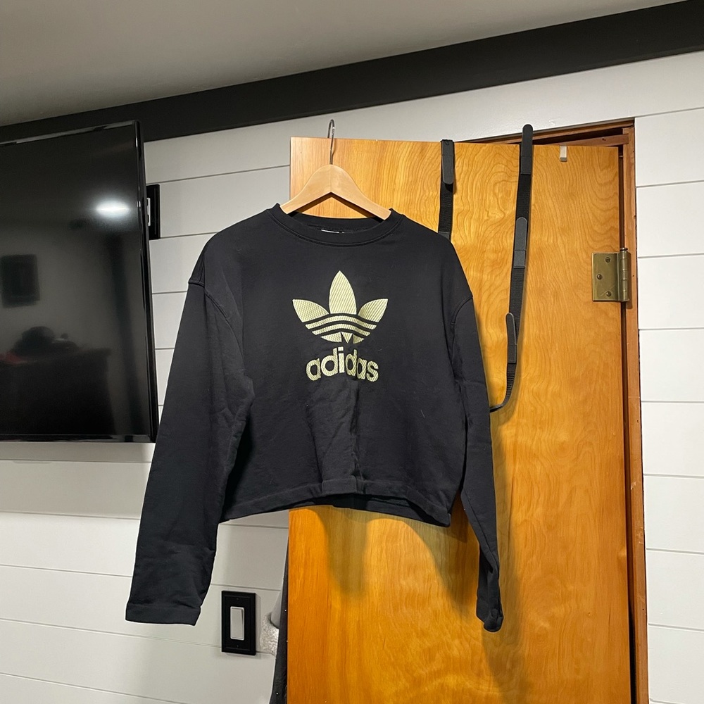 Adidas cropped top